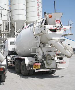 山推楚天混凝土泵车