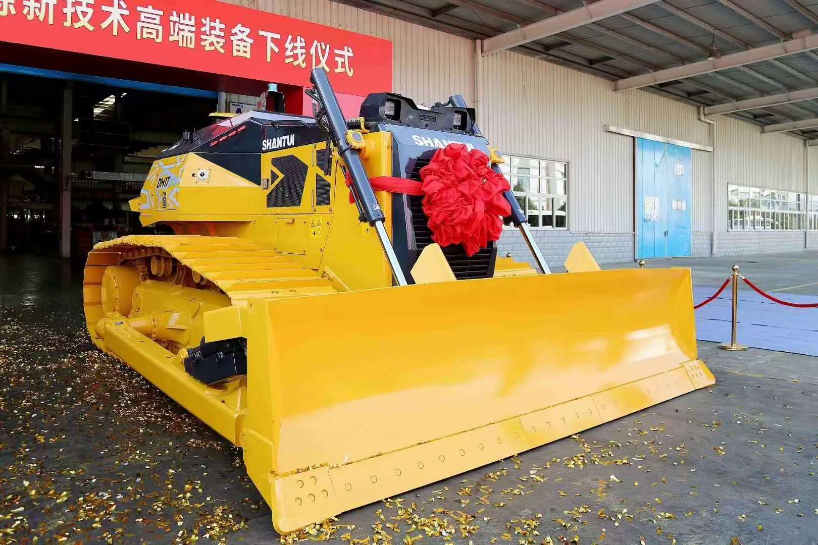 山推新能源车辆下线仪式